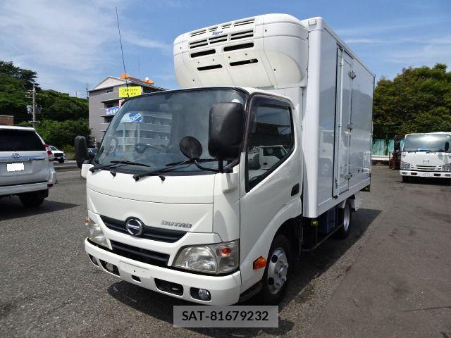Hino DUTRO 2014-08 4753057-0
