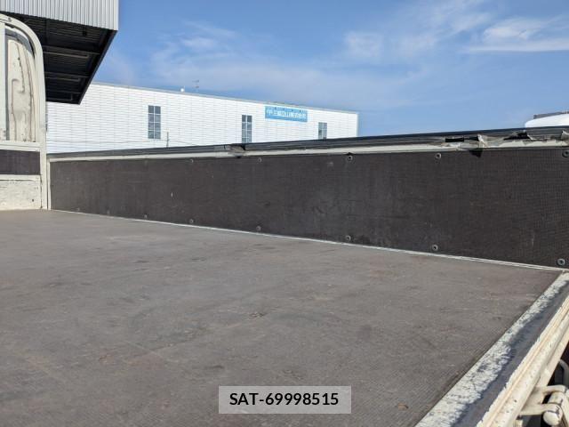 Hino DUTRO 2019-01 4753058-18