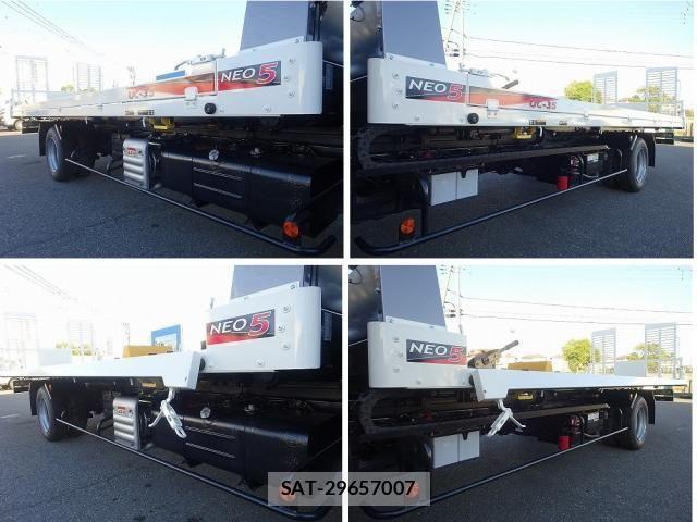 Hino DUTRO 2025-05 4753037-21