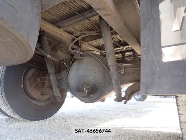 Hino DUTRO 2014-04 4938984-22