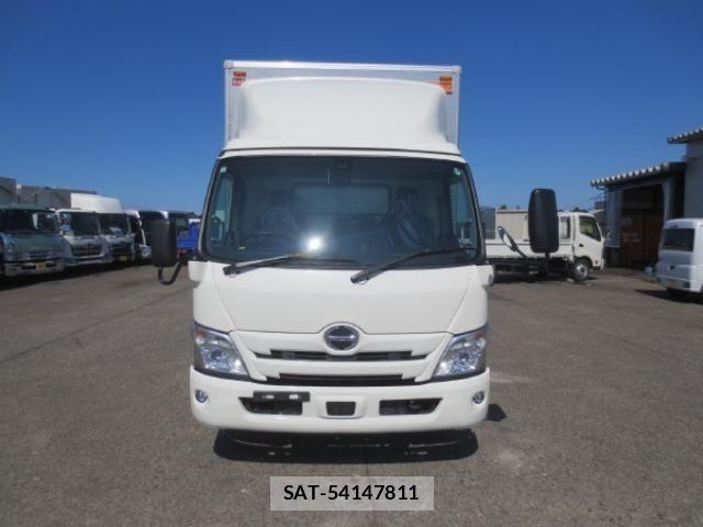 Hino DUTRO 2025-05 4938925-5