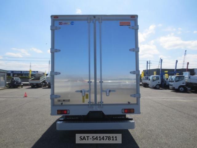 Hino DUTRO 2025-05 4938925-6