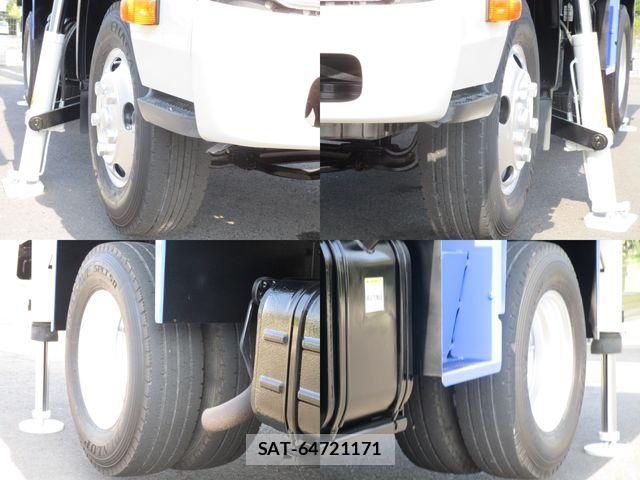 Hino DUTRO 2014-03 4938954-16