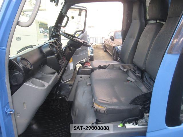 Hino DUTRO 2014-10 5866896-20