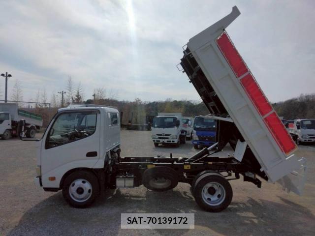 Hino DUTRO 2013-09 5866901-19