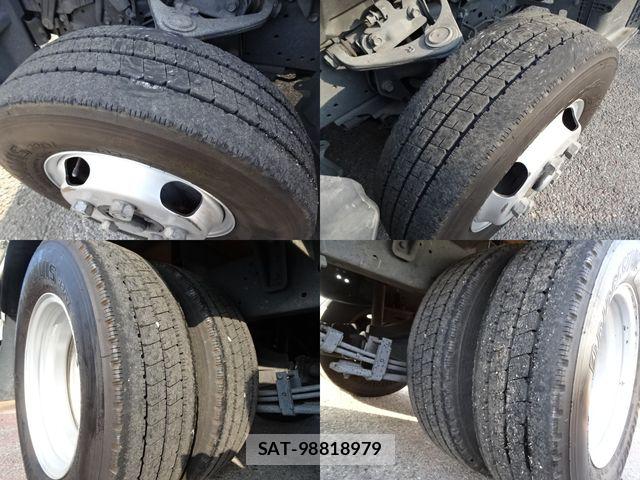 Hino DUTRO 2022-02 5866885-12