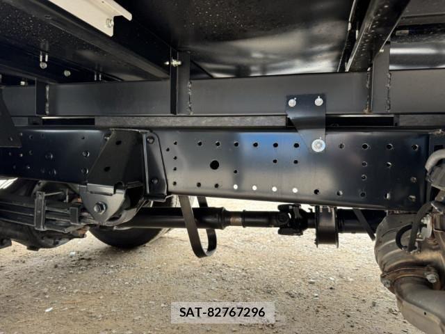 Hino DUTRO 2025-06 5866864-18