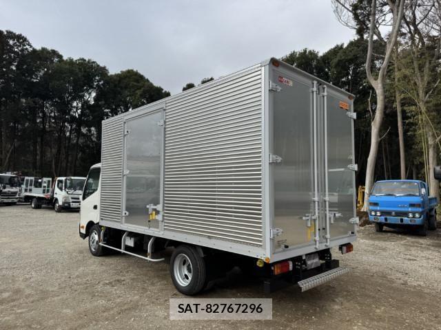 Hino DUTRO 2025-06 5866864-3