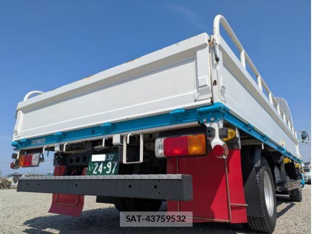 Hino DUTRO 2021-05 5866883-7