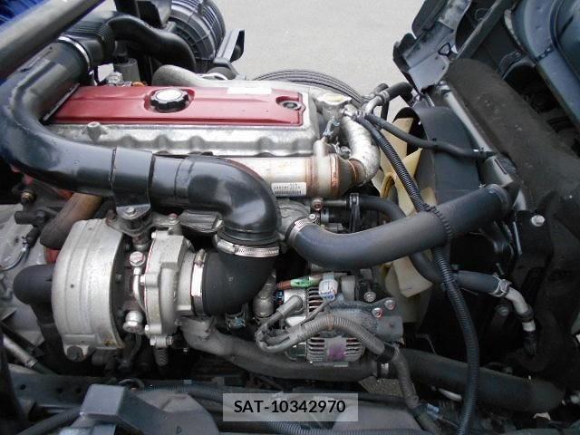 Hino DUTRO 2010-11 5866886-14