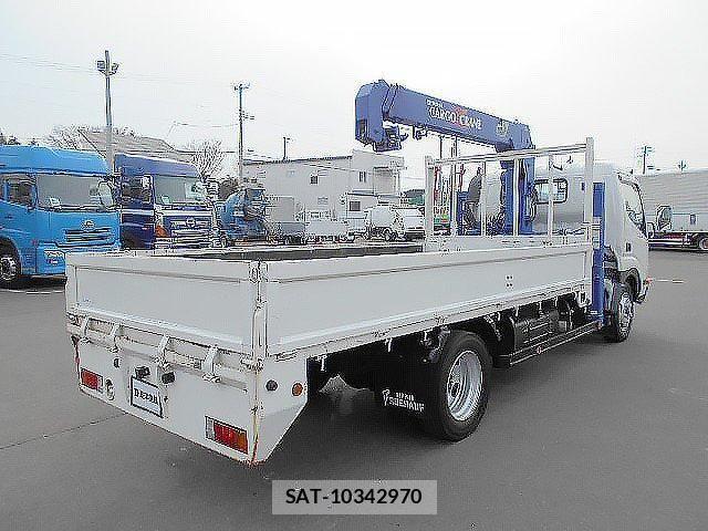 Hino DUTRO 2010-11 5866886-2