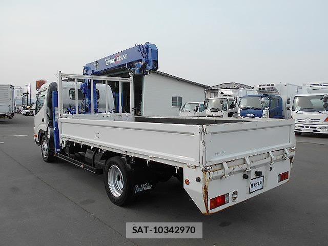 Hino DUTRO 2010-11 5866886-3