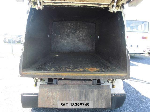 Hino DUTRO 2013-09 6004266-7