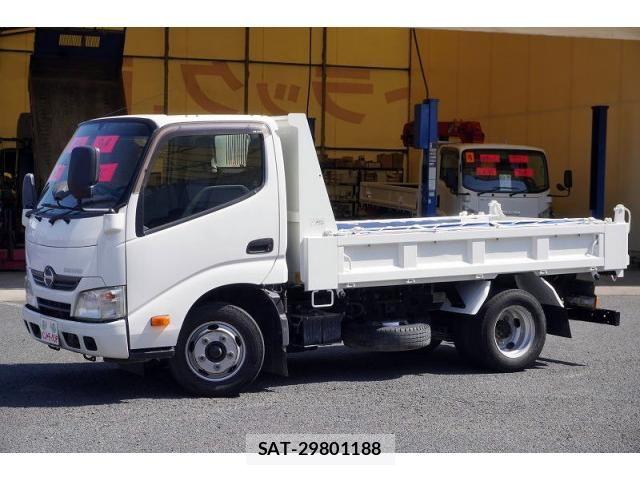 Hino DUTRO 2015-01 6004267-0