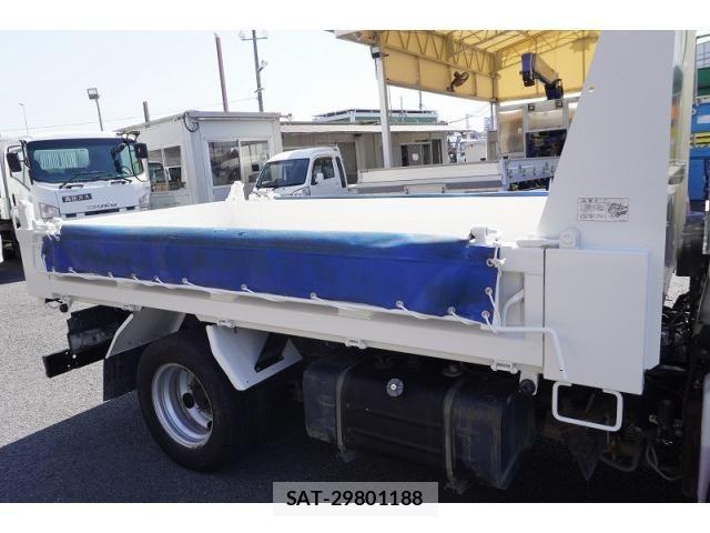 Hino DUTRO 2015-01 6004267-21