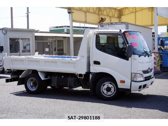 Hino DUTRO 2015-01 6004267-5
