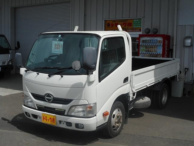 Hino DUTRO 2014-02 6050369-0