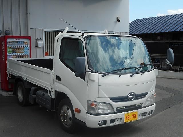 Hino DUTRO 2014-02 6050369-2