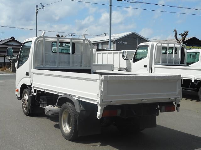 Hino DUTRO 2014-02 6050369-7