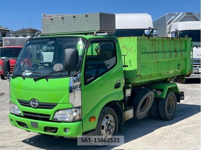 Hino DUTRO 2019-05 6214112-2