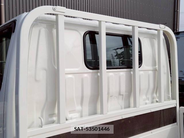 Hino DUTRO 2019-01 6214116-13