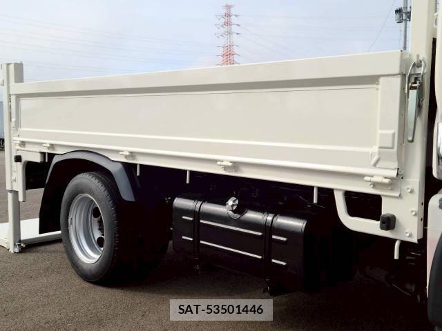 Hino DUTRO 2019-01 6214116-16