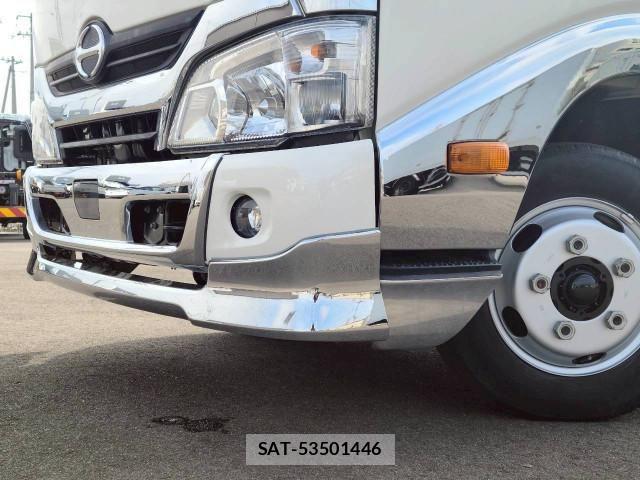 Hino DUTRO 2019-01 6214116-21