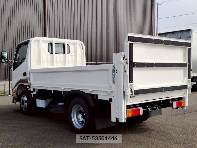 Hino DUTRO 2019-01 6214116-5