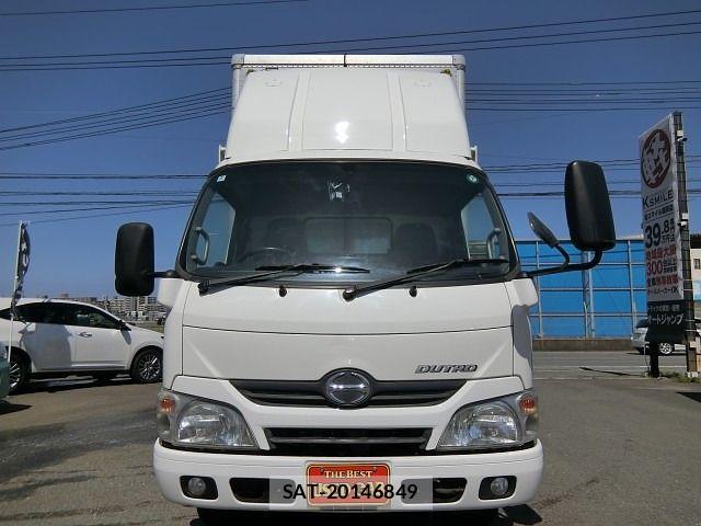 Hino DUTRO 2013-06 6243666-17