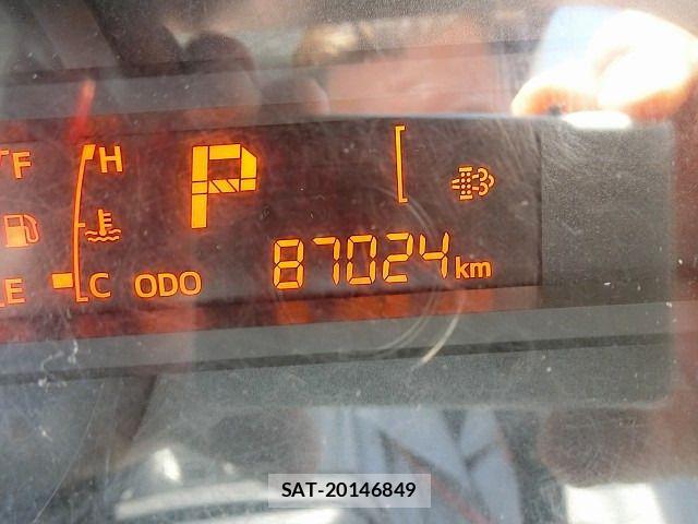 Hino DUTRO 2013-06 6243666-4