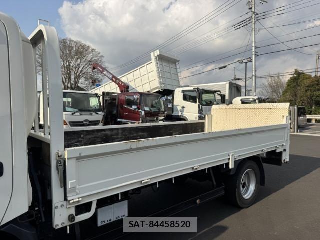 Hino DUTRO 2014-12 6243664-6