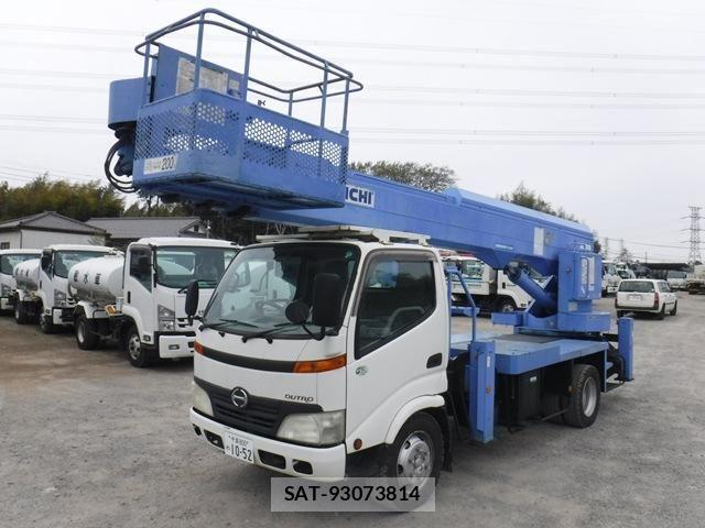 Hino DUTRO 2008-03 6243638-0