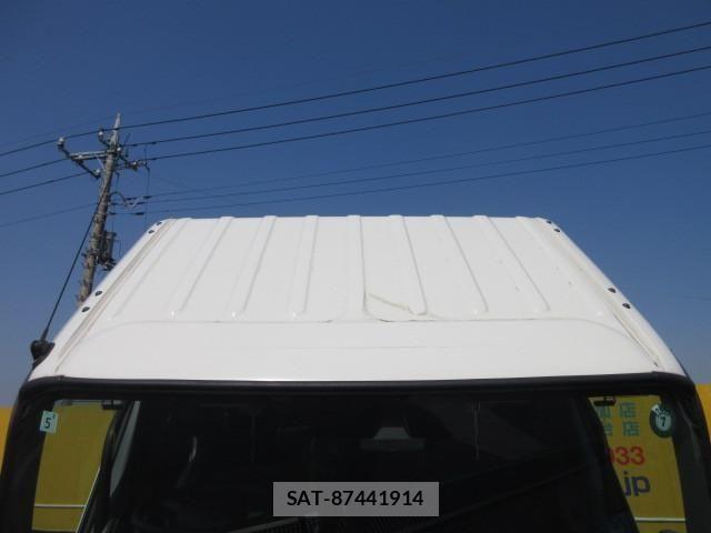 Hino DUTRO 2021-05 6243637-12