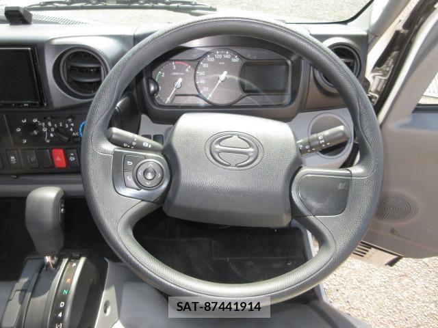 Hino DUTRO 2021-05 6243637-15