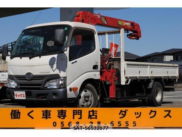 Hino DUTRO 2017-12 6243642-0