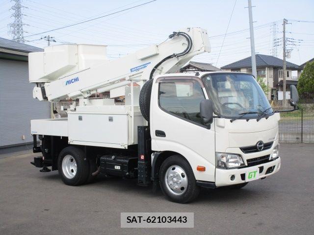 Hino DUTRO 2017-01 6243623-1