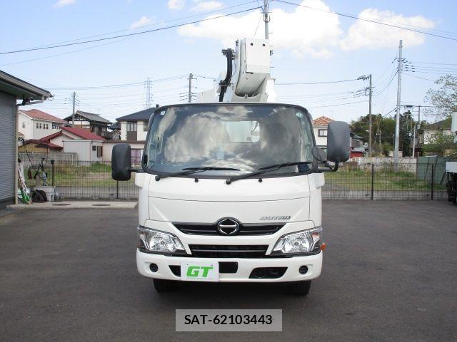 Hino DUTRO 2017-01 6243623-6