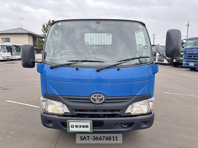 Hino DUTRO 2018-08 6263919-1