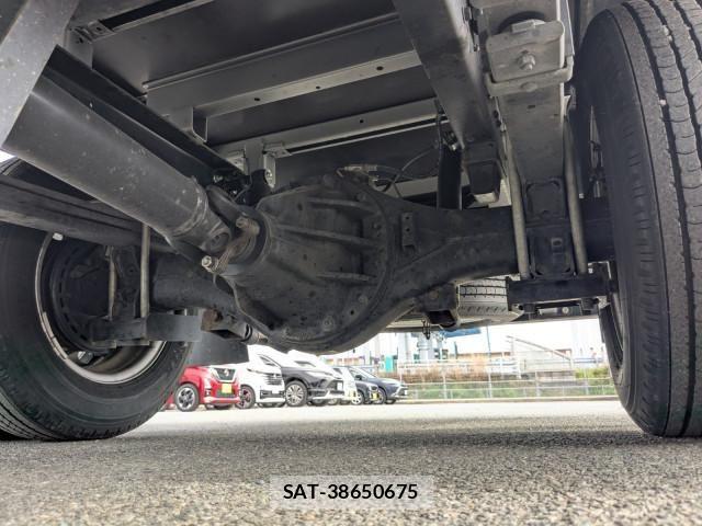 Hino DUTRO 2024-06 6263906-9