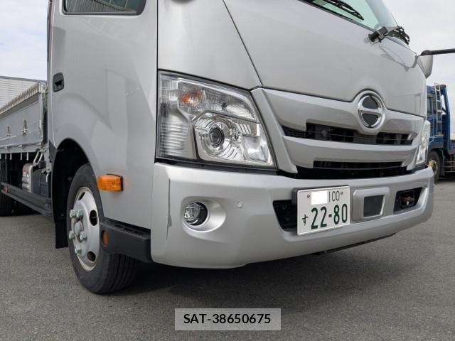Hino DUTRO 2024-06 6263906-24