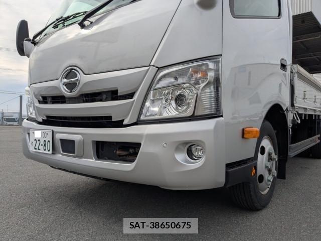 Hino DUTRO 2024-06 6263906-25