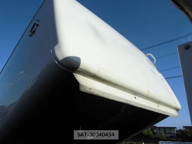 Hino DUTRO 2019-02 6263909-9