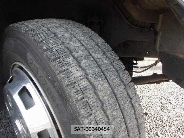 Hino DUTRO 2019-02 6263909-21