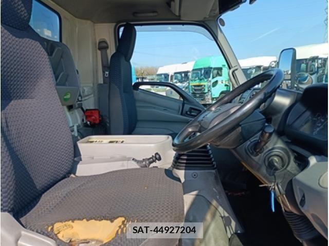 Hino DUTRO 2019-10 6263907-23
