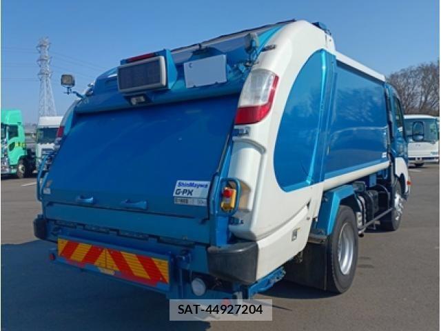 Hino DUTRO 2019-10 6263907-2