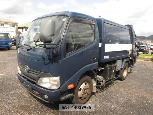 Hino DUTRO 2015-03 6263912-0