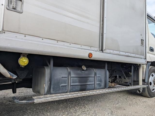 Hino DUTRO 2014-12 6274333-24