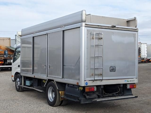 Hino DUTRO 2014-12 6274333-3