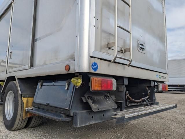 Hino DUTRO 2014-12 6274333-7