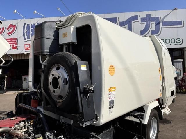 Hino DUTRO 2017-11 6270282-13